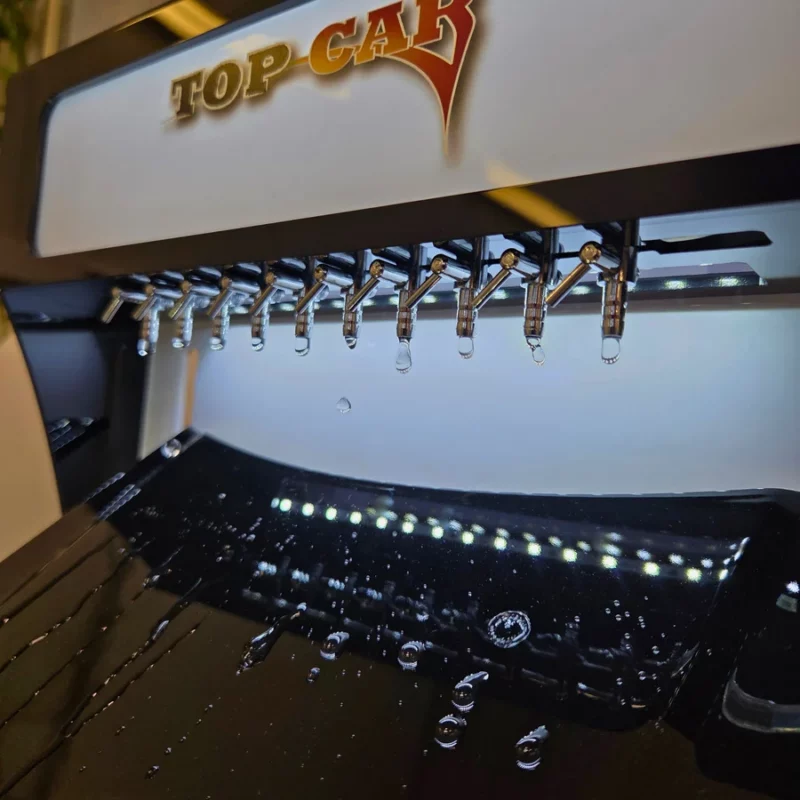 topcar-coating-tester-wassertest-keramikversiegelung TopCar Coating Tester zeigt Wasser Abperleffekt auf beschichteter Mini Motorhaube